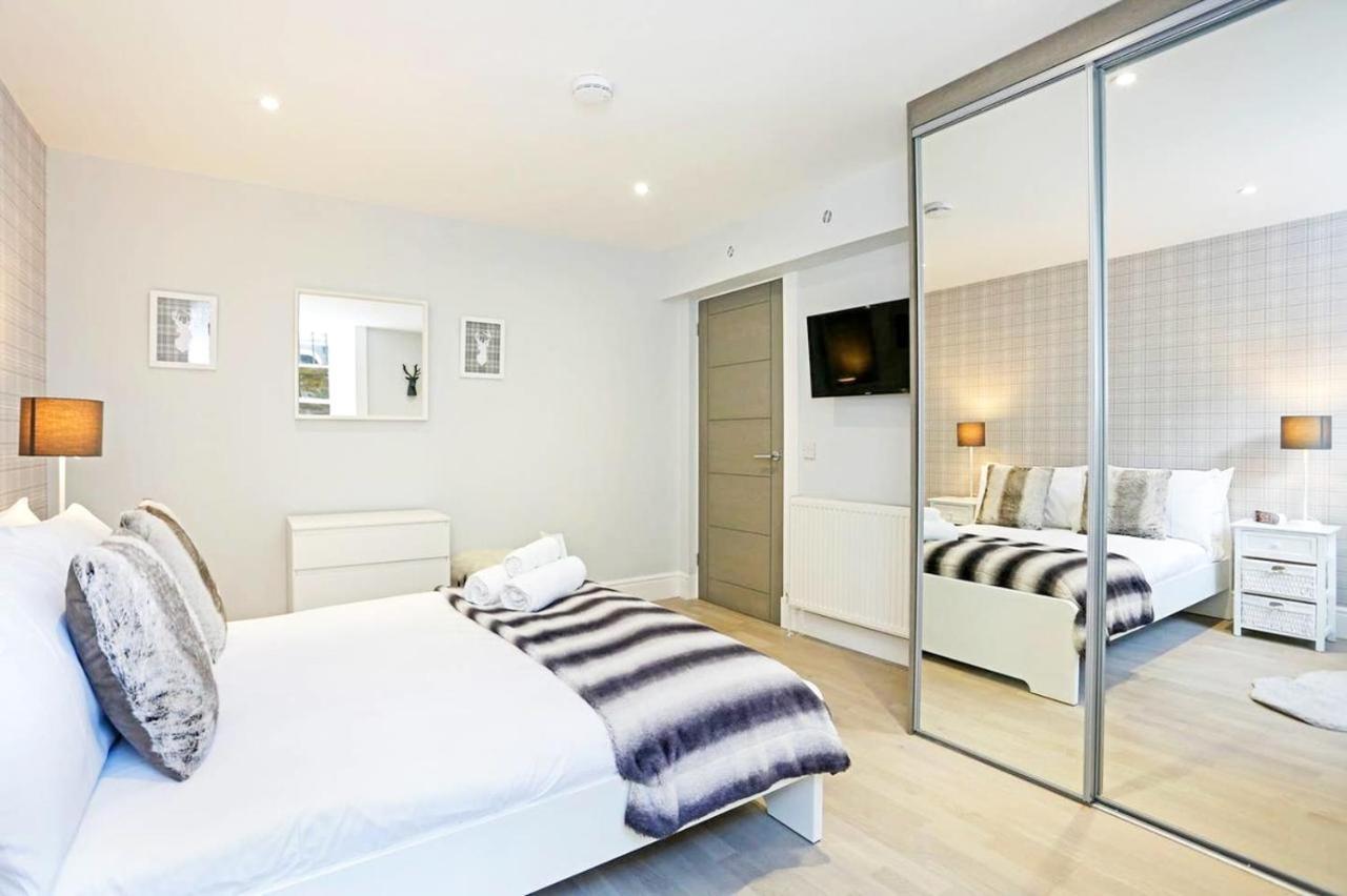 Ultra Modern, Stylish Apartment Next To Princes St EDI Eksteriør billede